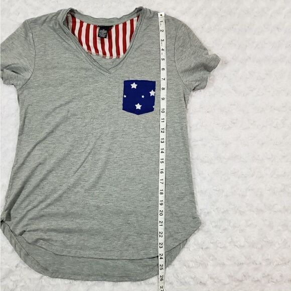 Long length American flag short sleeve curved hem tee - Picture 7 of 7